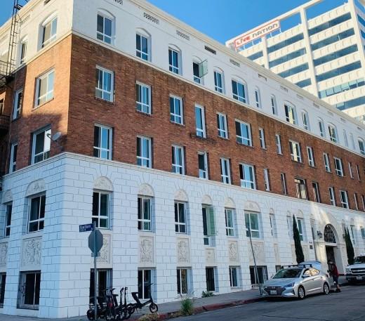 HISTORIC BUILDING Apartments Cover